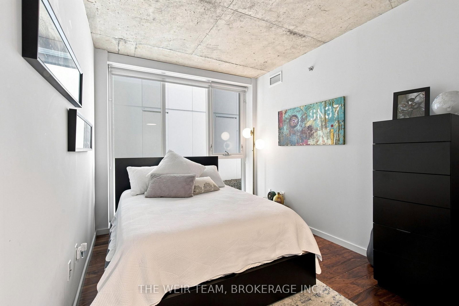 32 Trolley Crescent • Toronto, ON photo 21