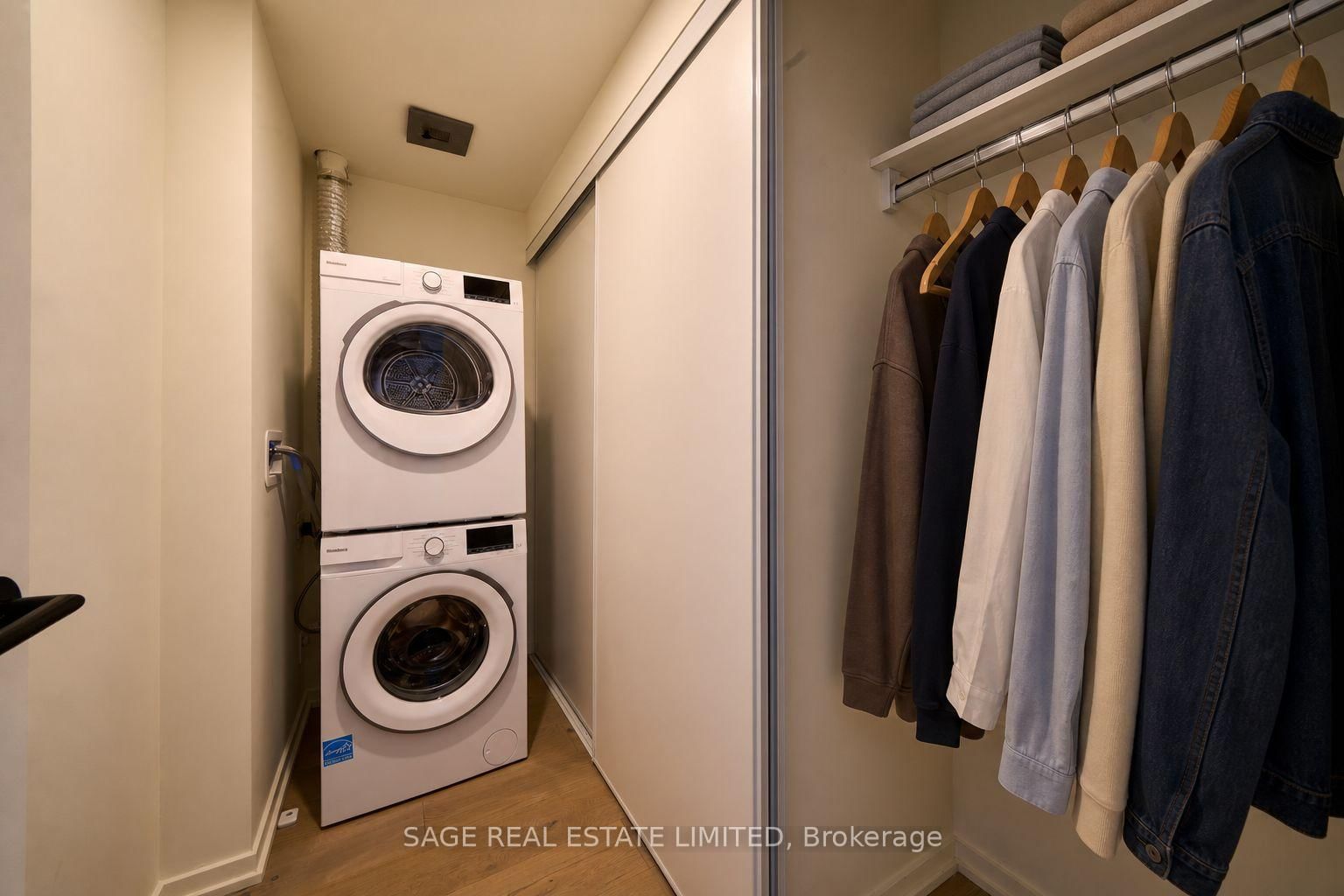 109 Erskine Avenue • #1508 • Toronto, ON photo 10