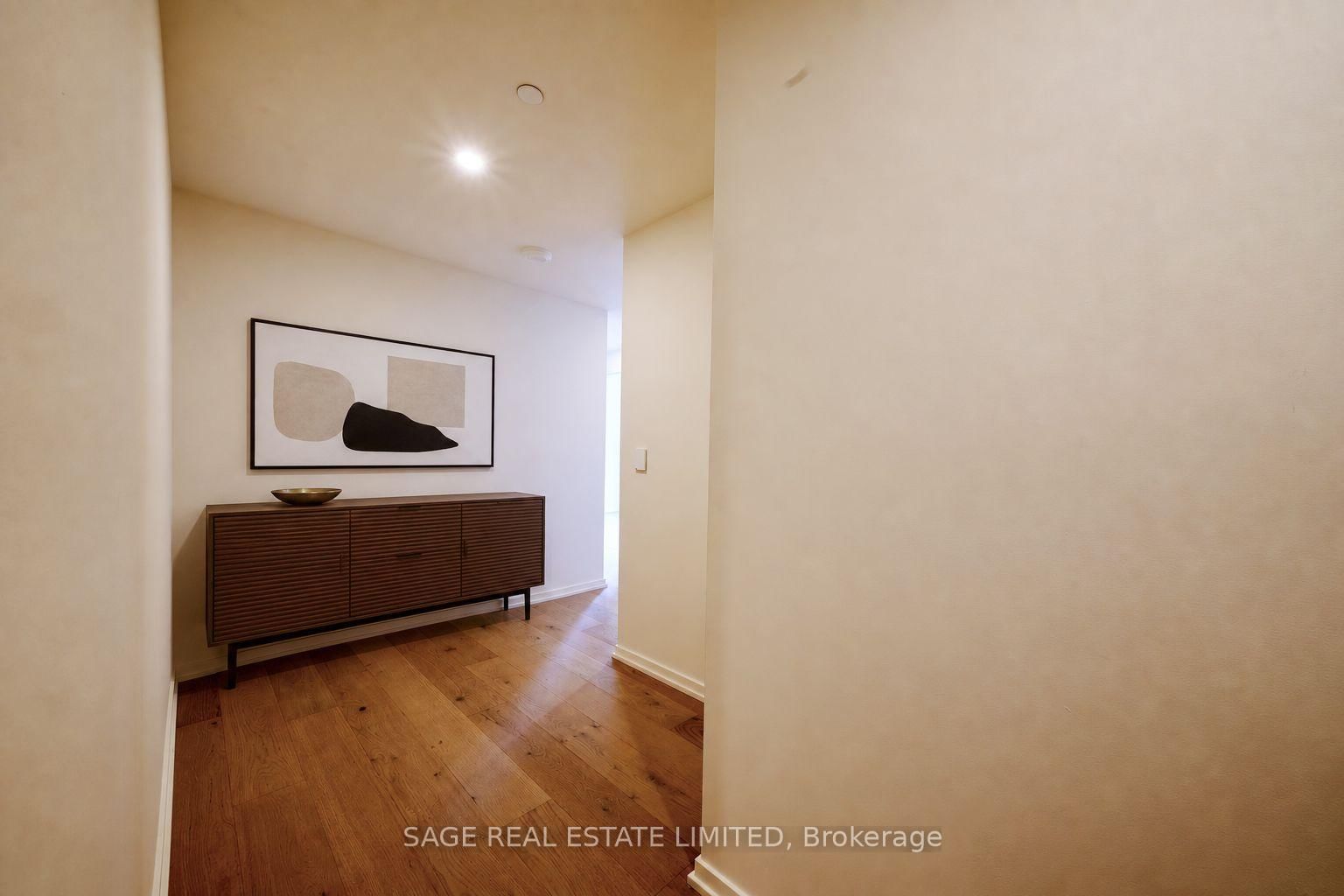 109 Erskine Avenue • #1508 • Toronto, ON photo 11