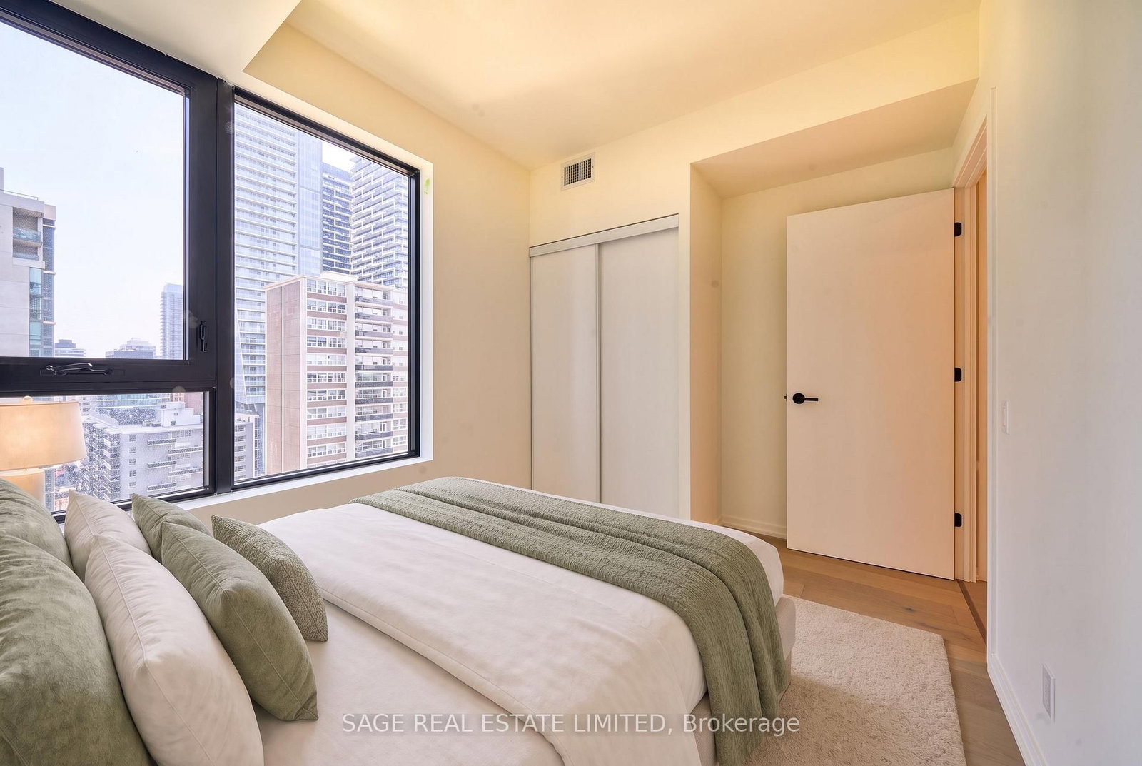 109 Erskine Avenue • #1508 • Toronto, ON photo 13