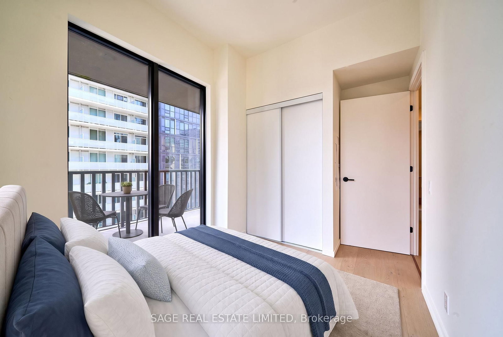 109 Erskine Avenue • #1508 • Toronto, ON photo 15