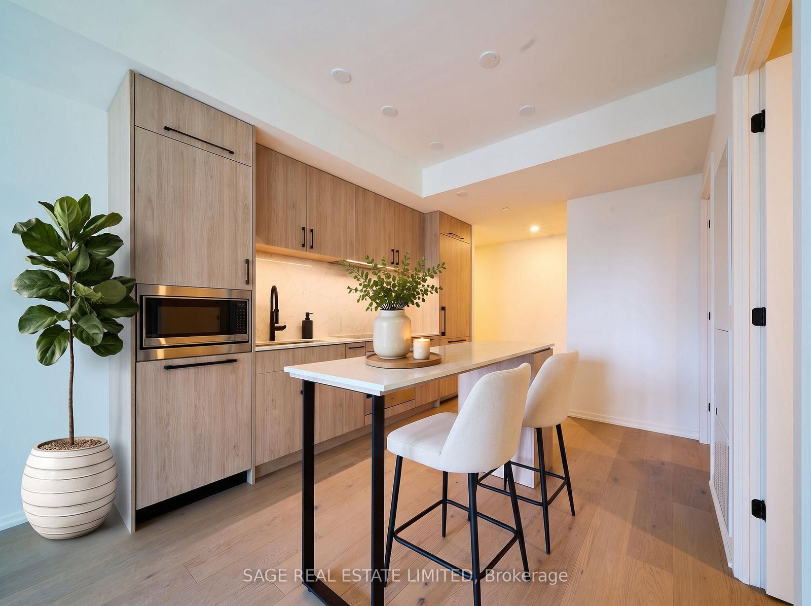 109 Erskine Avenue • #1508 • Toronto, ON photo 8