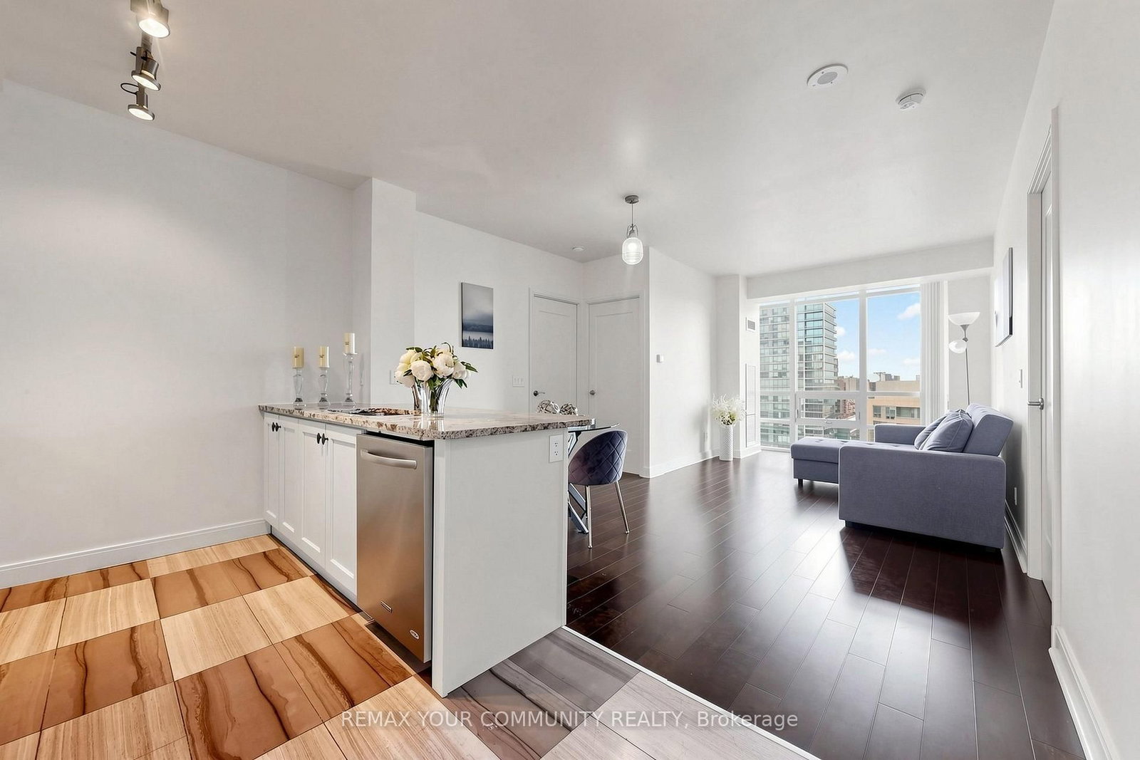 825 Church Street • #2101 • Toronto, ON photo 12