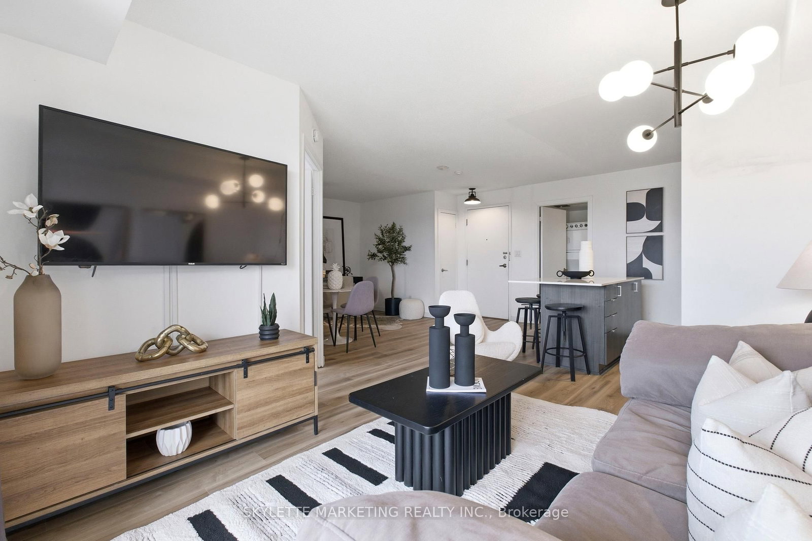 801 Sheppard Avenue W • #701 • Toronto, ON photo 12