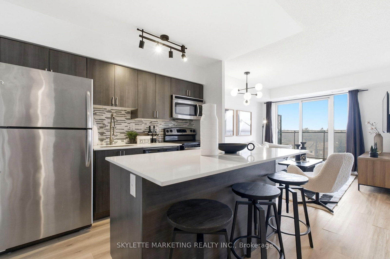 801 Sheppard Avenue W • #701 • Toronto, ON photo 4