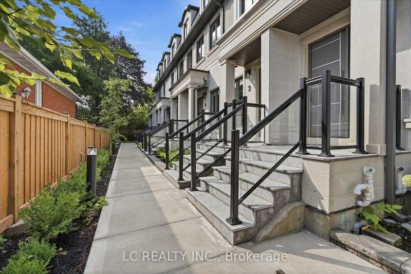 A03 - 241 Finch Avenue E