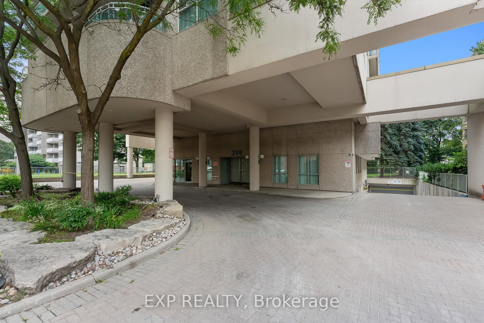 398 Eglinton Avenue E • #308 • Toronto, ON photo 19