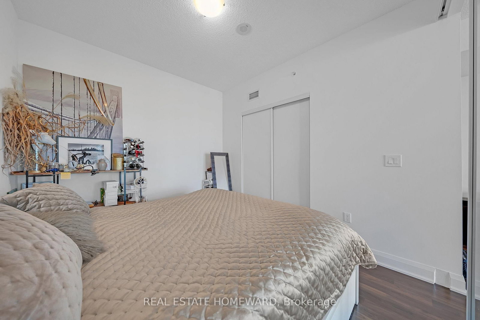 160 Vanderhoof Avenue • #1717 • Toronto, ON photo 19