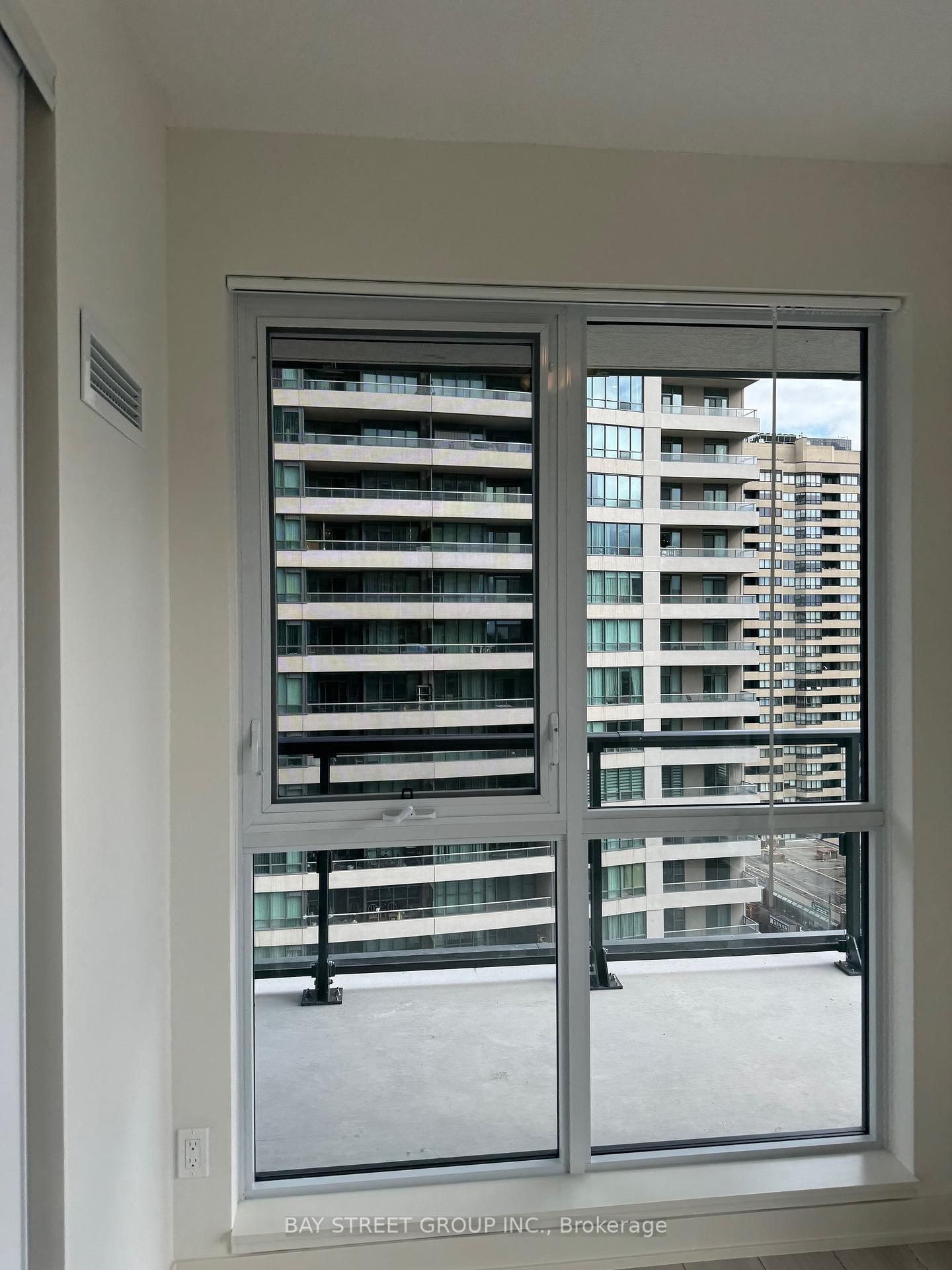 4955 Yonge Street • #1006 • Toronto, ON photo 23