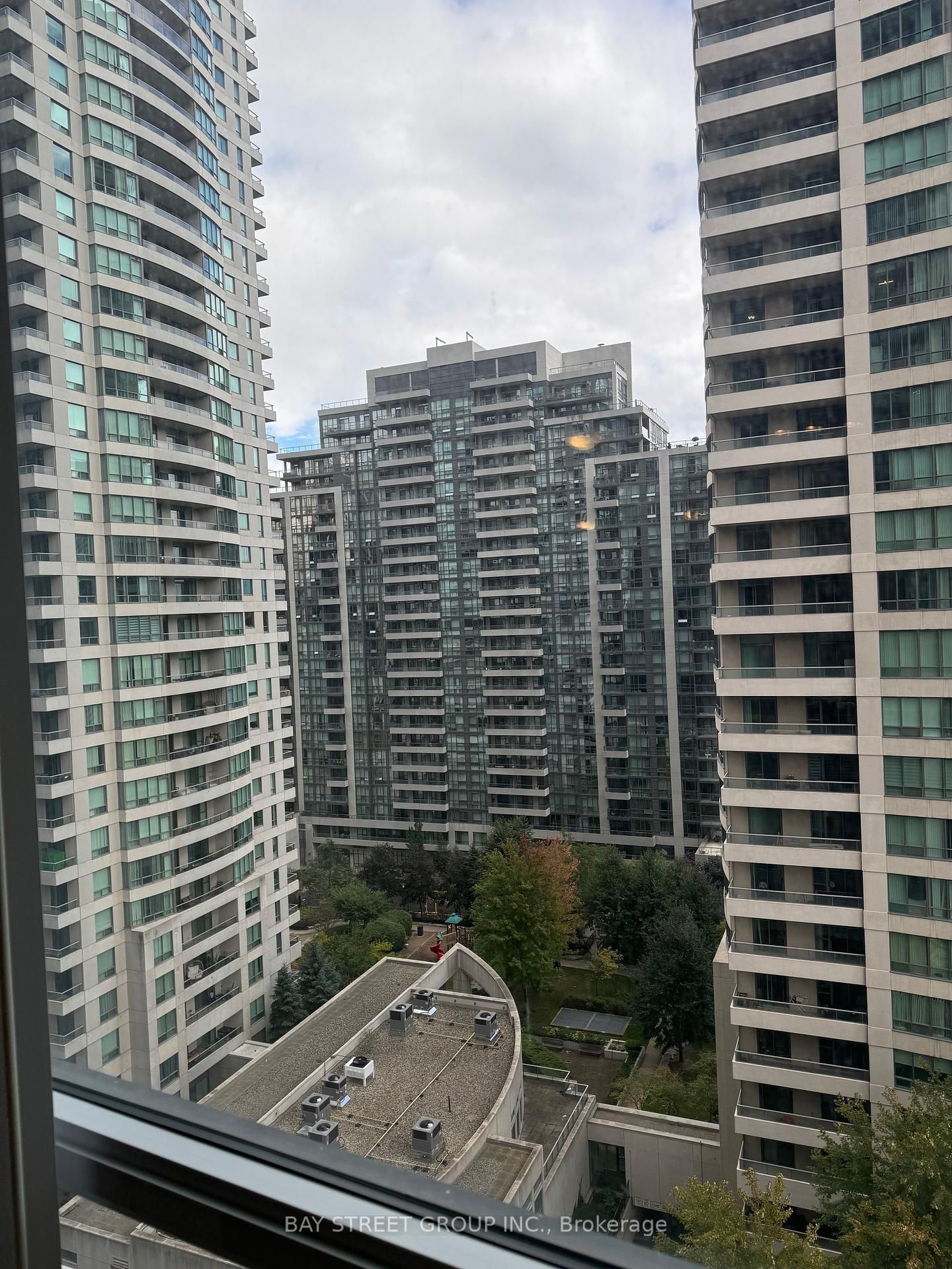 4955 Yonge Street • #1006 • Toronto, ON photo 36