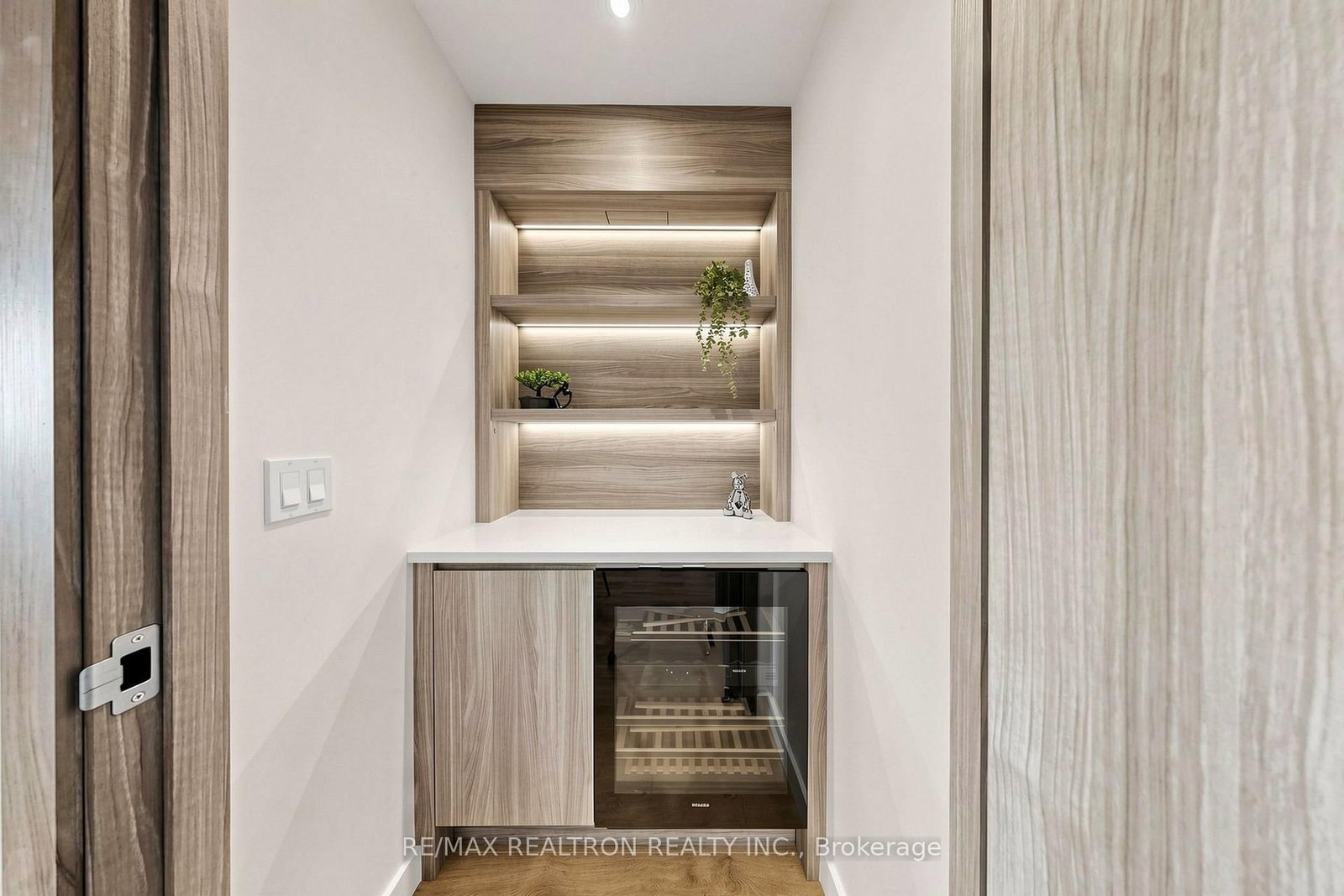 68 Esther Shiner Boulevard • #1102 • Toronto, ON photo 13