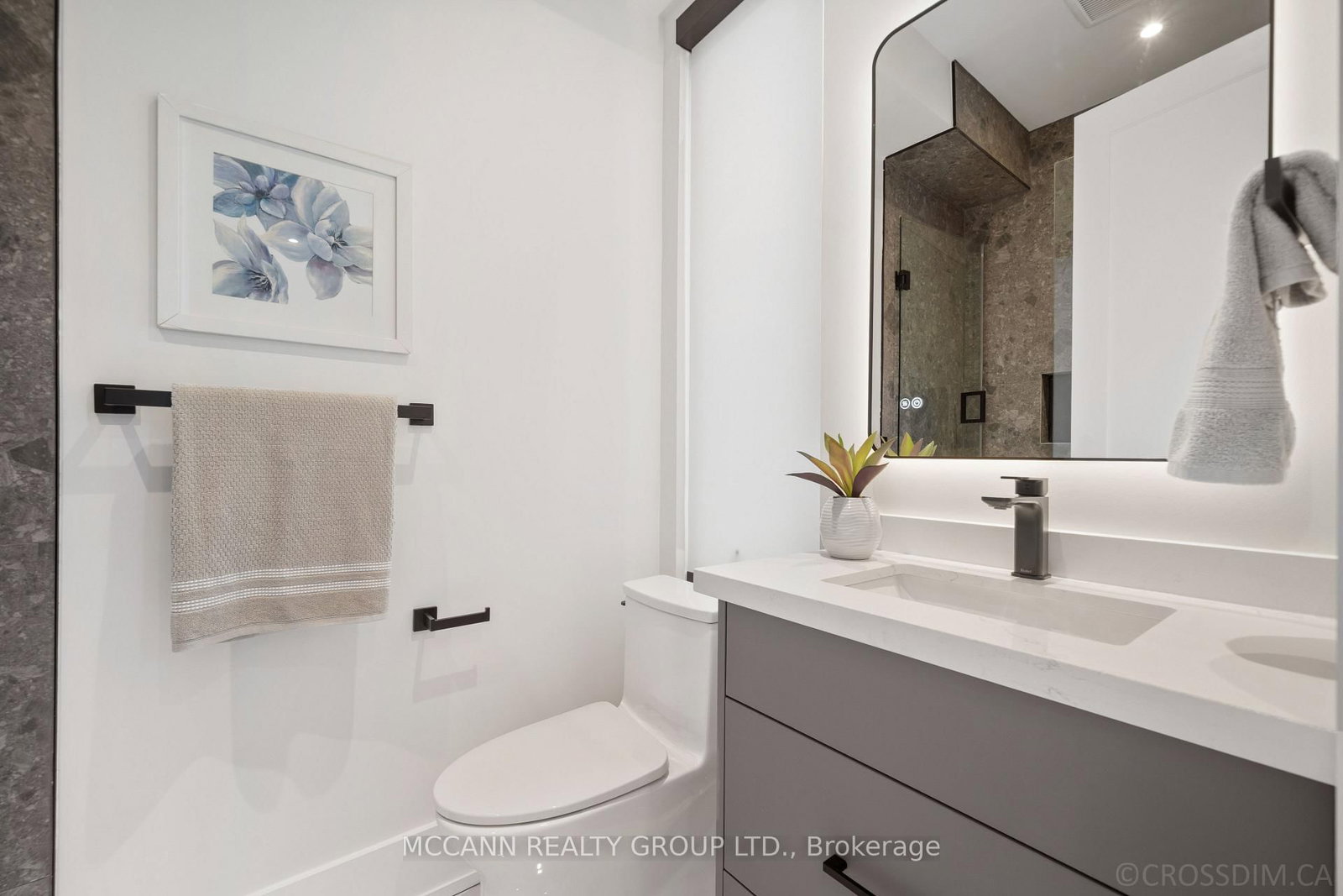311 Wychwood Avenue • Toronto, ON photo 28