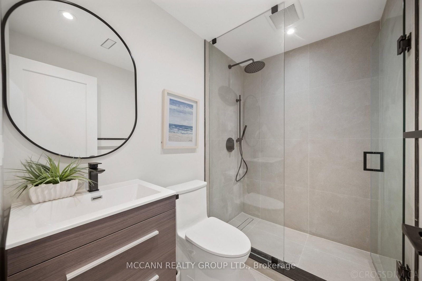 311 Wychwood Avenue • Toronto, ON photo 44