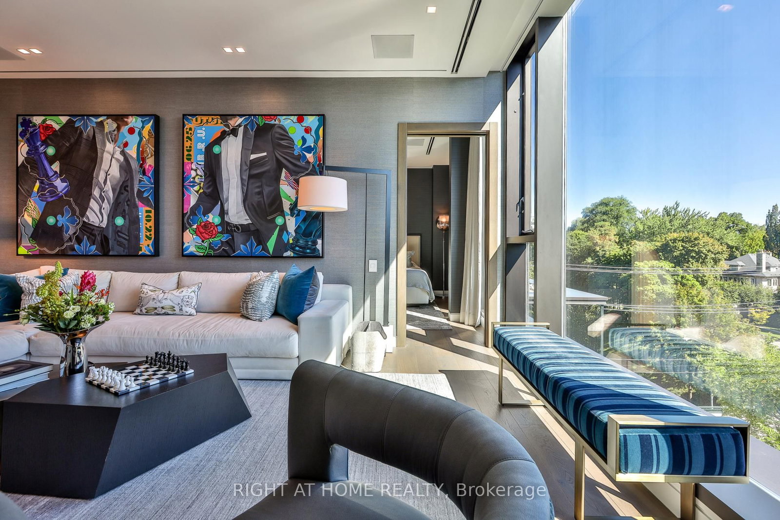 1 Roxborough Street E • #501 • Toronto, ON photo 11