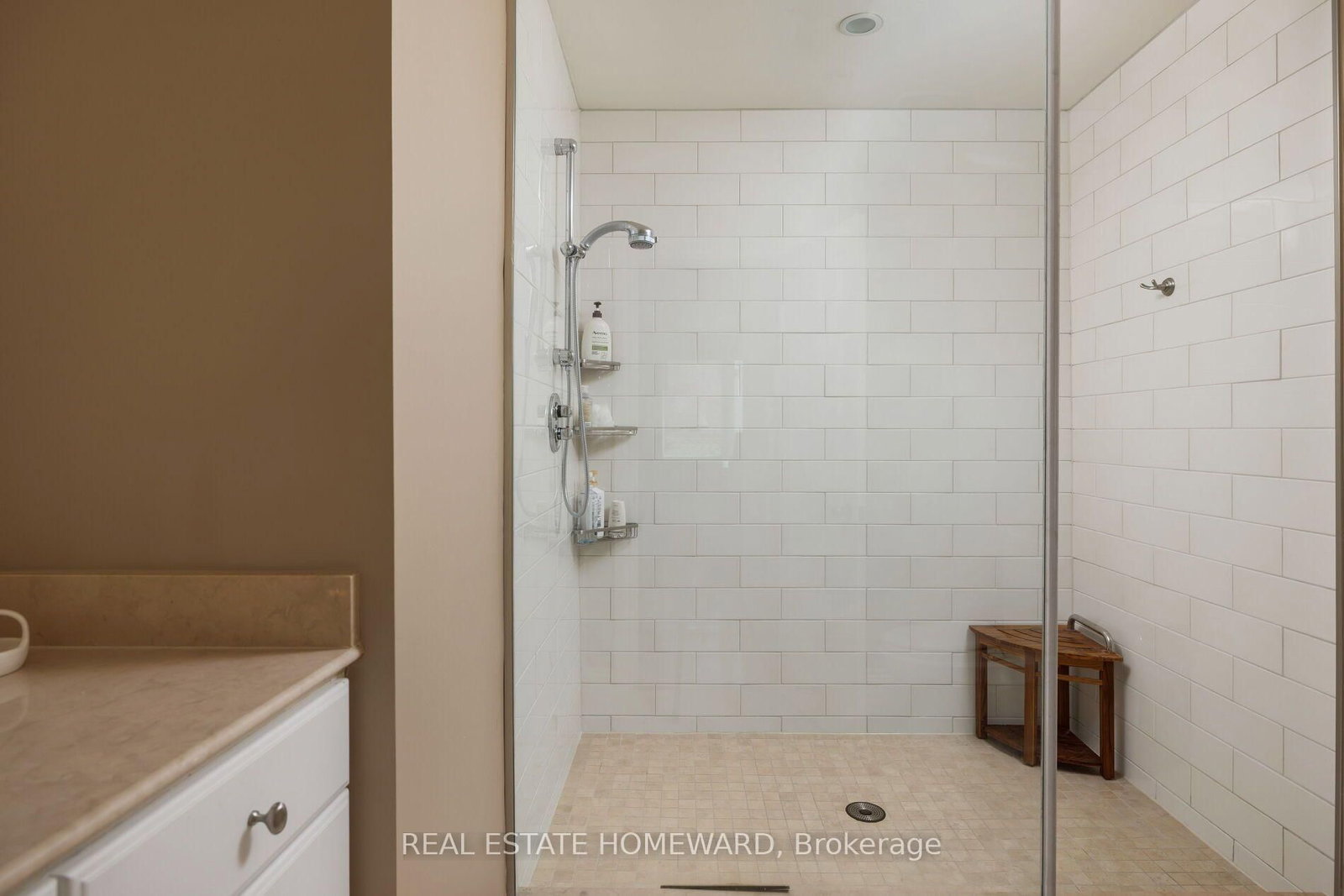 25 Talwood Drive • Toronto, ON photo 23