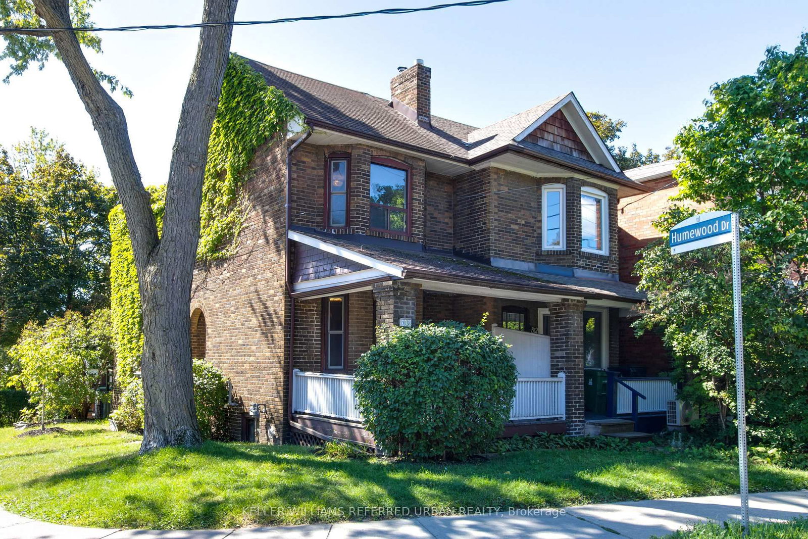 310 Vaughan Road • Toronto, ON photo 1