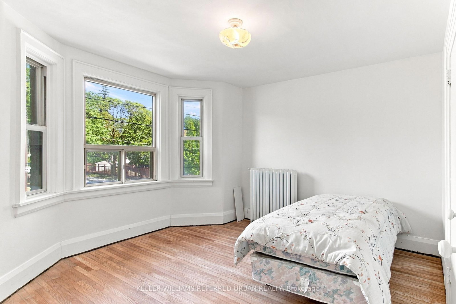 310 Vaughan Road • Toronto, ON photo 9