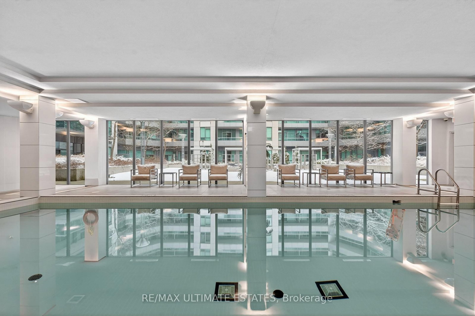 19 Grand Trunk Crescent • #2205 • Toronto, ON photo 39