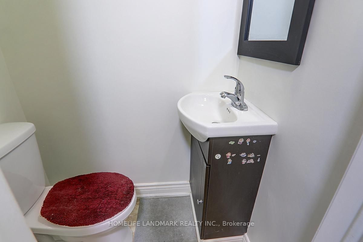 367 Cummer Avenue • Toronto, ON photo 20