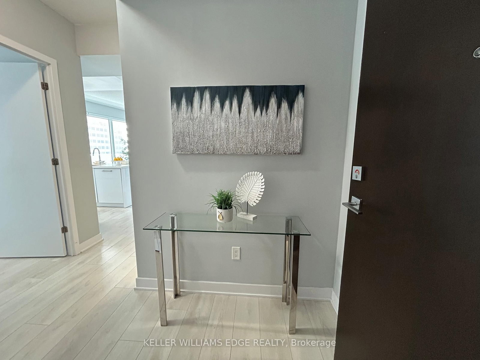 2221 Yonge Street • #809 • Toronto, ON photo 4