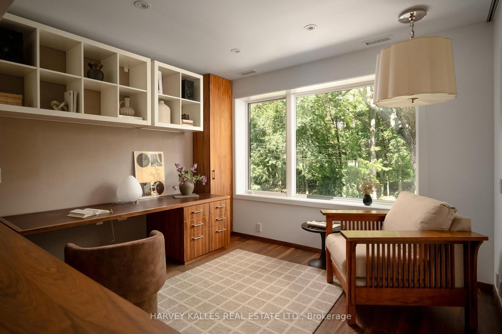37 Woodlawn Avenue E • Toronto, ON photo 13