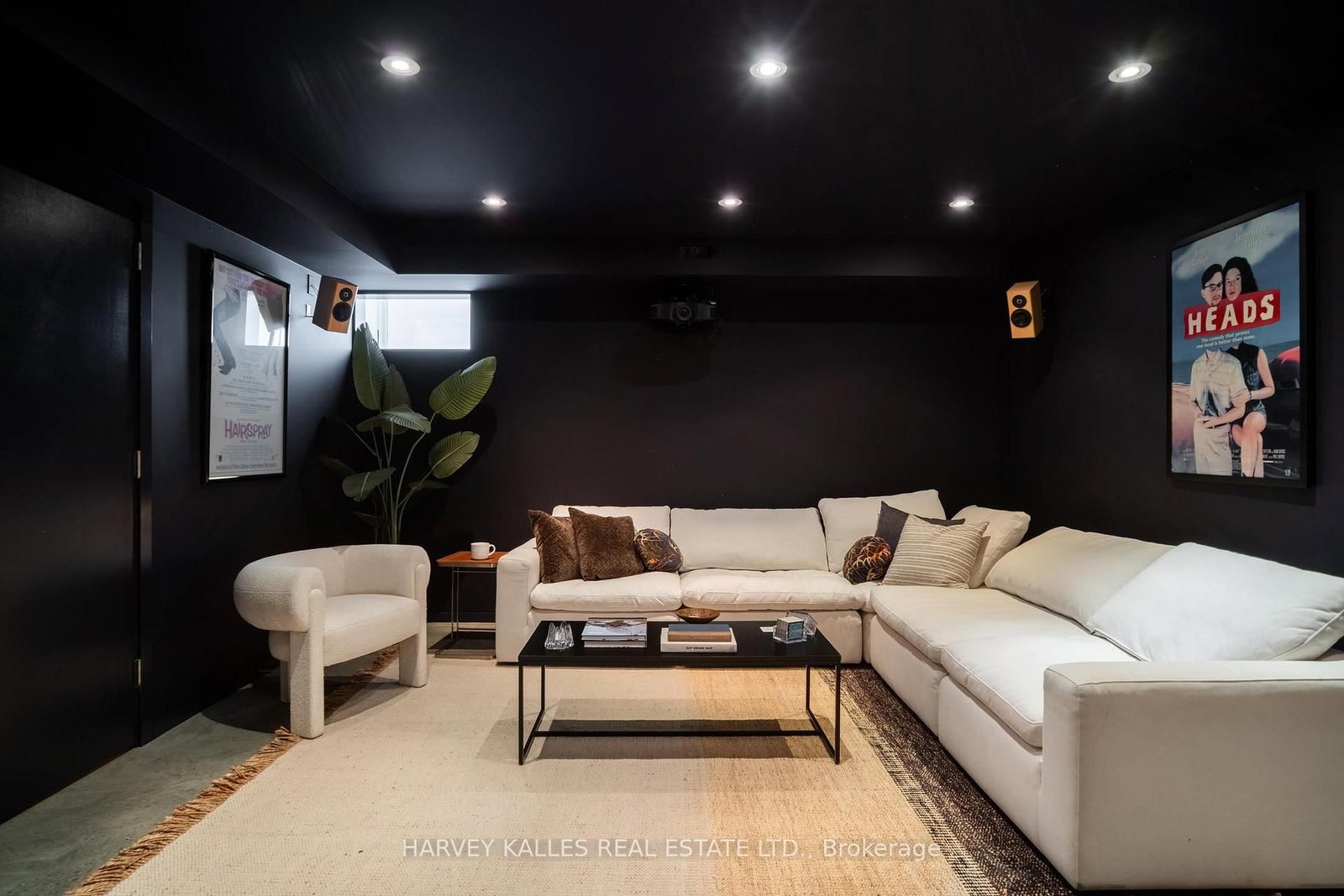 37 Woodlawn Avenue E • Toronto, ON photo 27