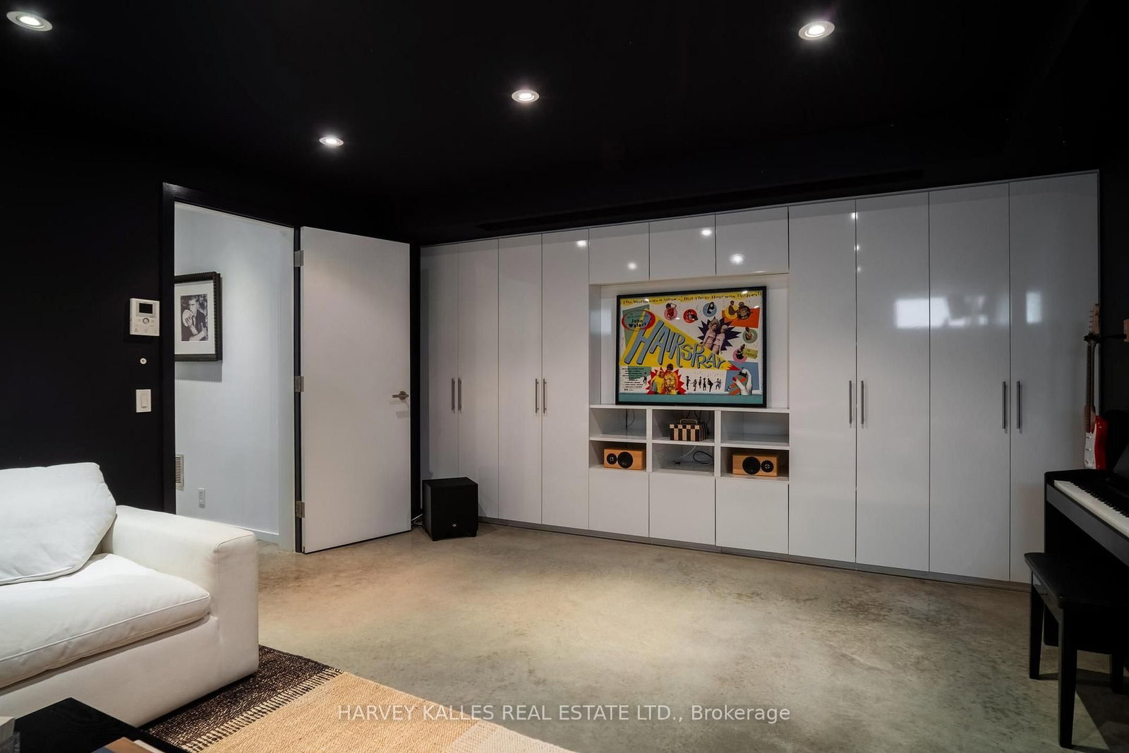 37 Woodlawn Avenue E • Toronto, ON photo 28