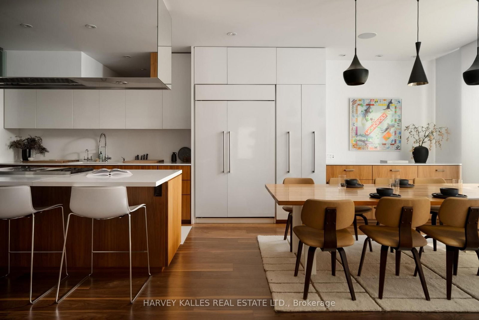 37 Woodlawn Avenue E • Toronto, ON photo 9