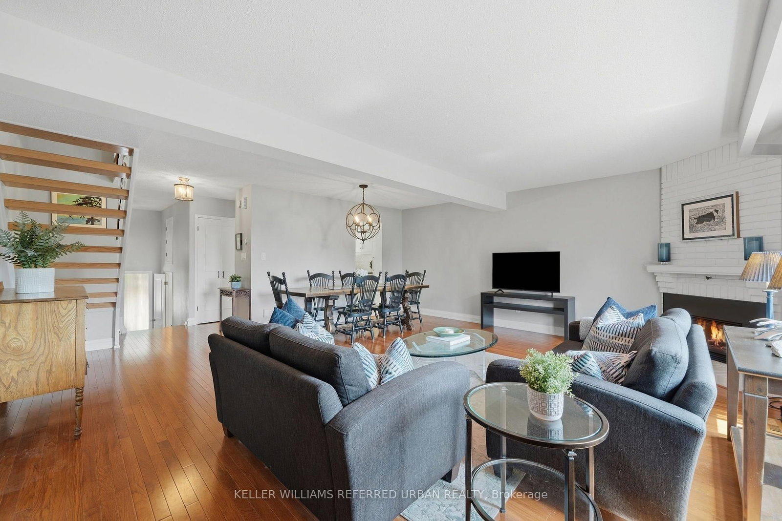 11 Gypsy Rose Way • #28 • Toronto, ON photo 11