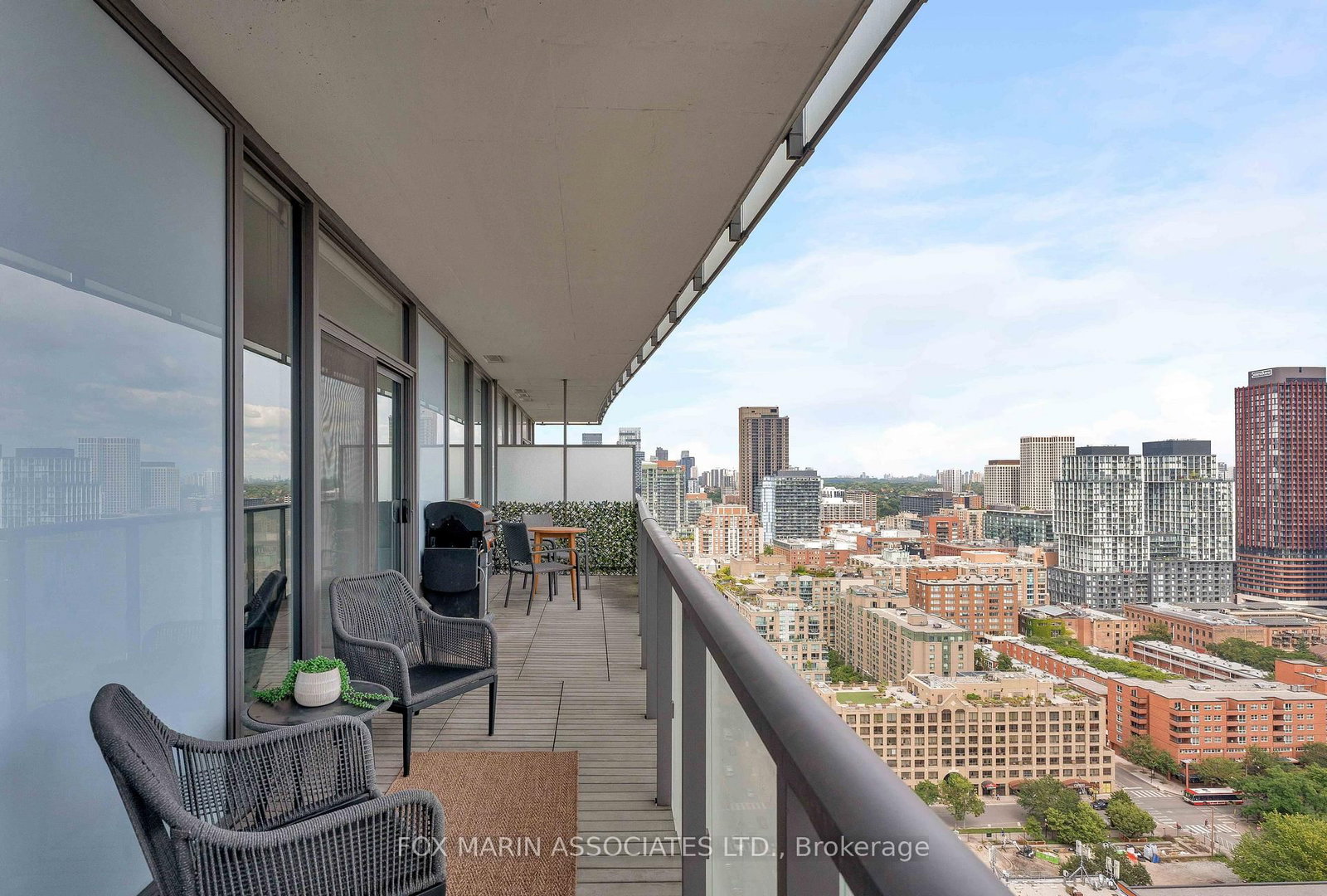 1 Market Street • #2405 • Toronto, ON photo 26