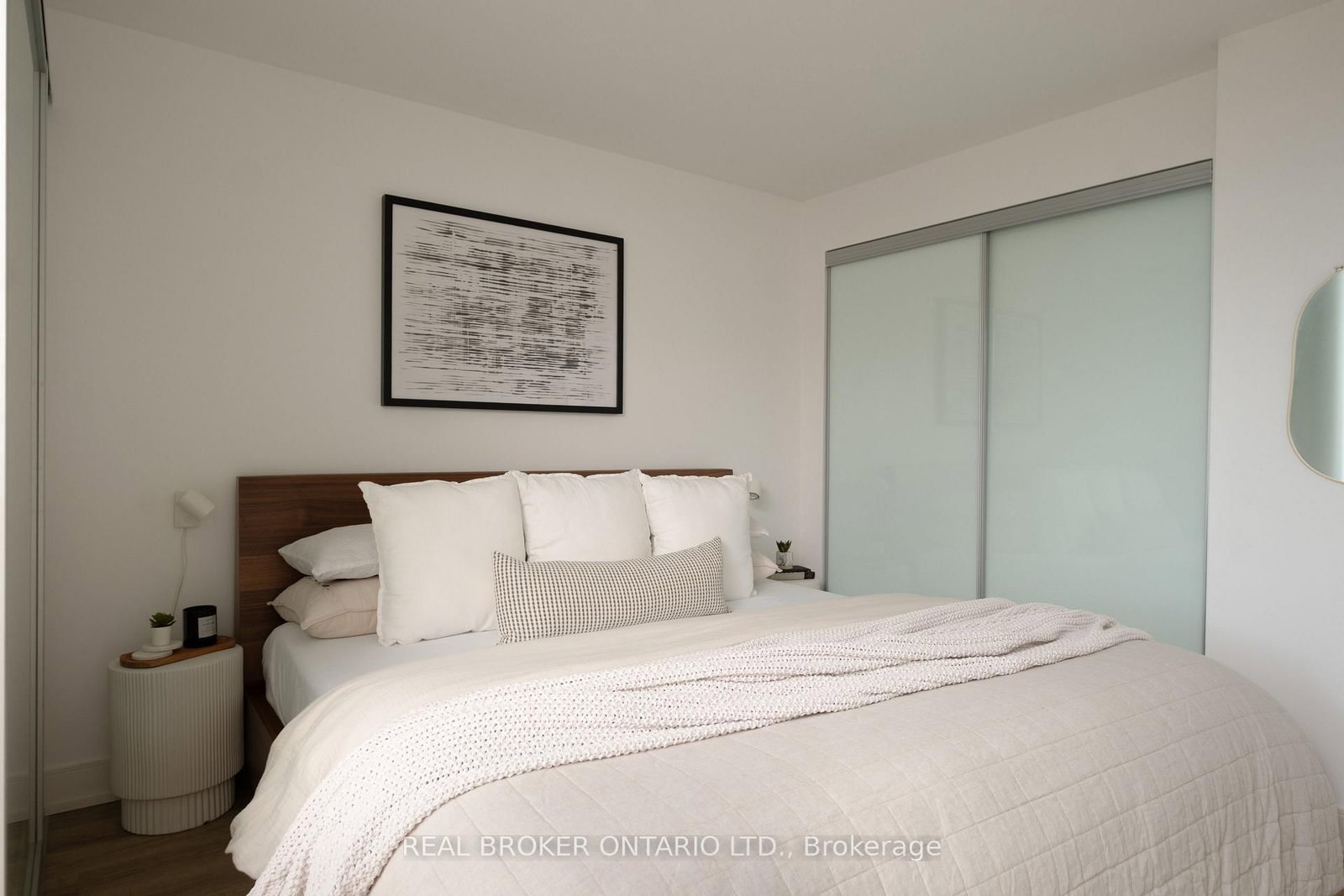205 Manning Avenue • #407 • Toronto, ON photo 10