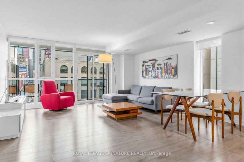 414 - 295 Adelaide Street W
