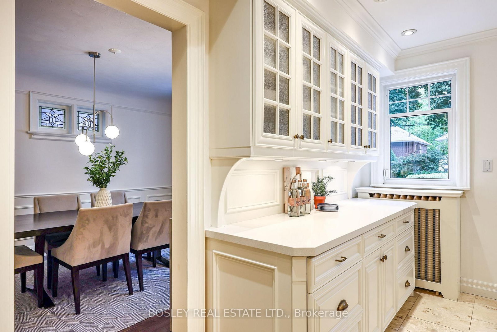 149 Lascelles Boulevard • Toronto, ON photo 12