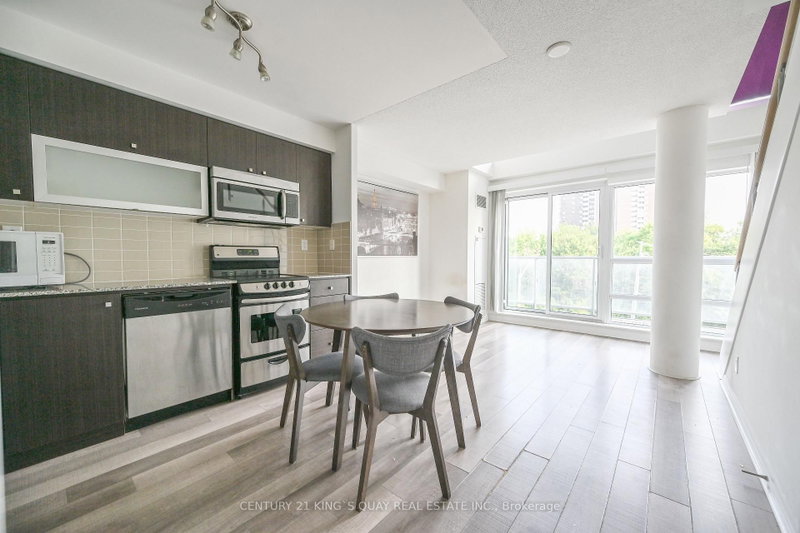 312 - 2015 Sheppard Avenue E