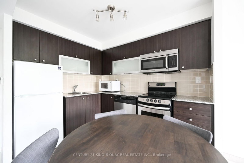 312 - 2015 Sheppard Avenue E