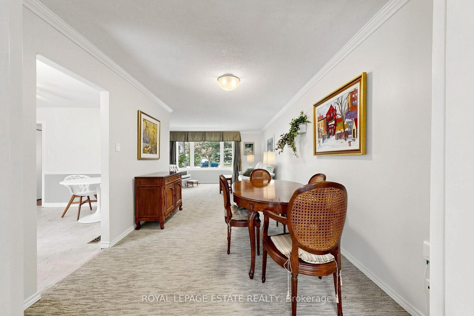 7 Longhope Place • Toronto, ON photo 10