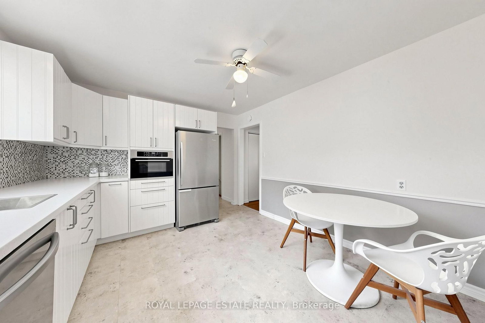 7 Longhope Place • Toronto, ON photo 13