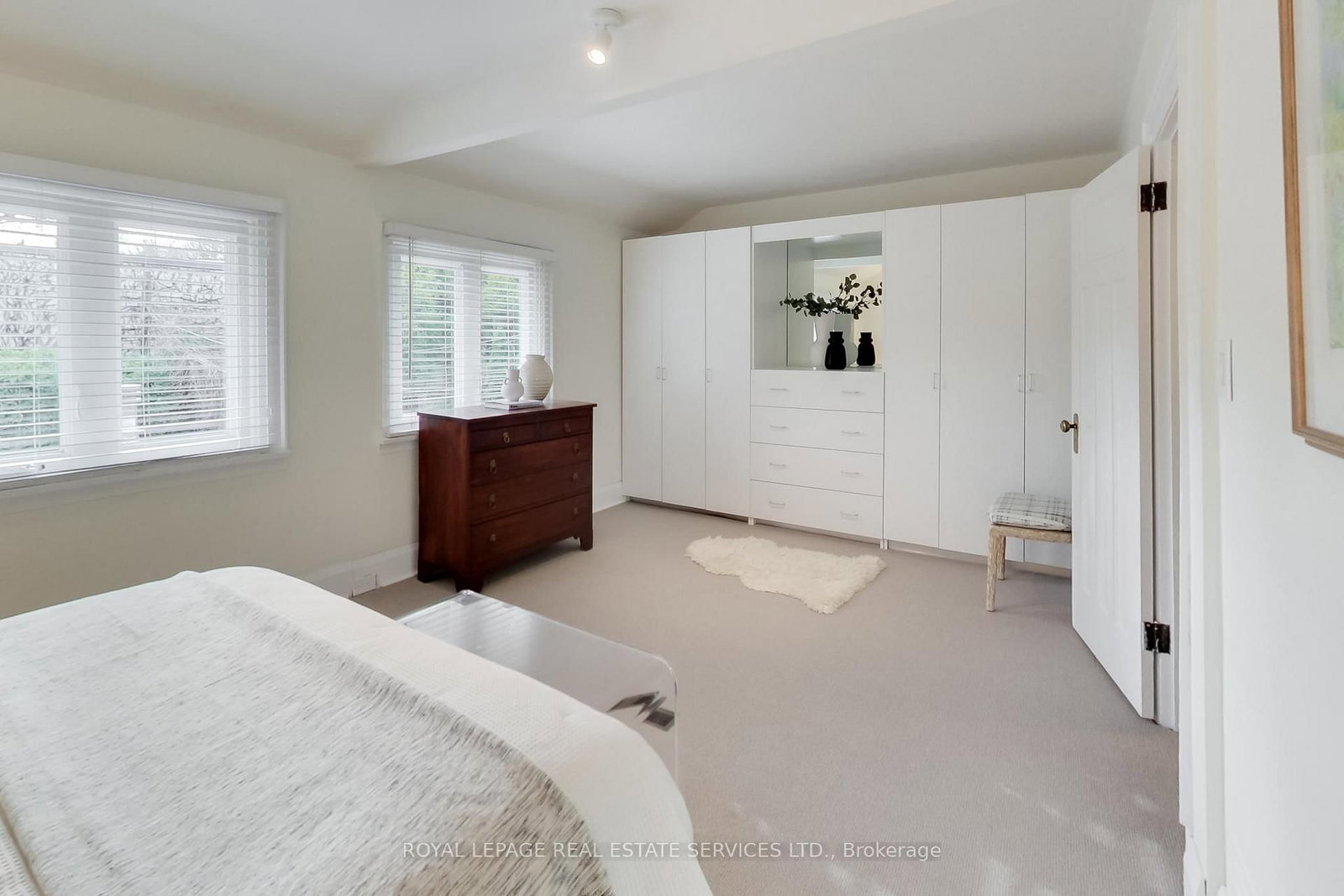 738 Huron Street • Toronto, ON photo 23