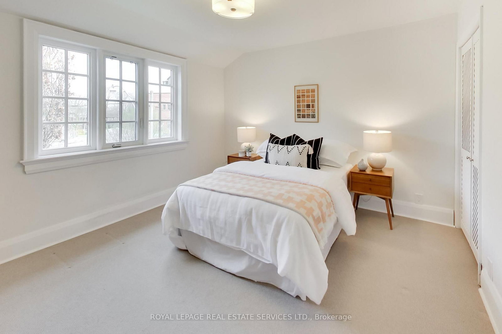 738 Huron Street • Toronto, ON photo 25