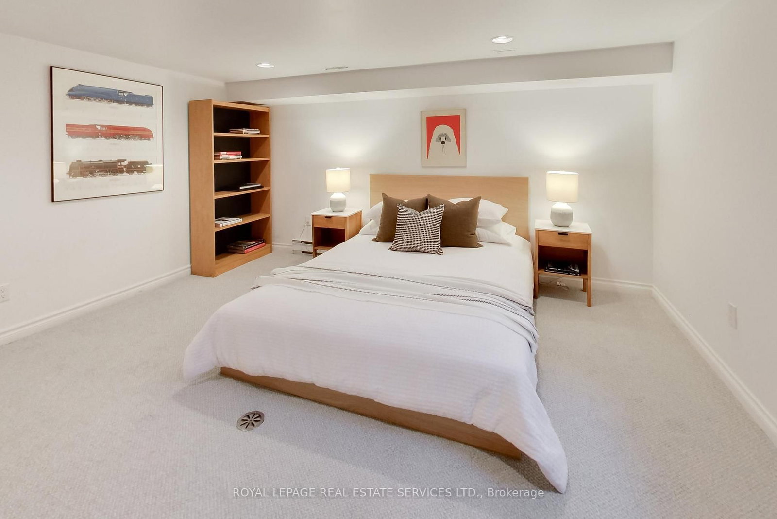 738 Huron Street • Toronto, ON photo 33