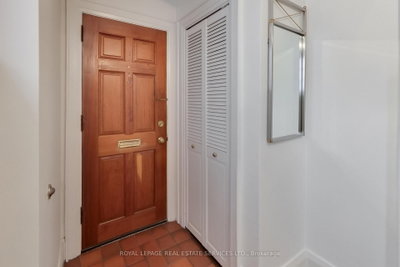 738 Huron Street • Toronto, ON photo 4