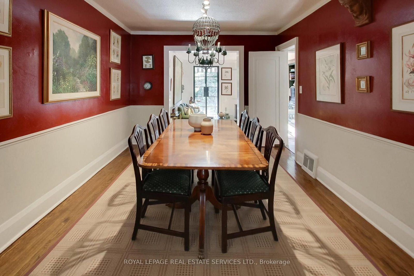 738 Huron Street • Toronto, ON photo 8