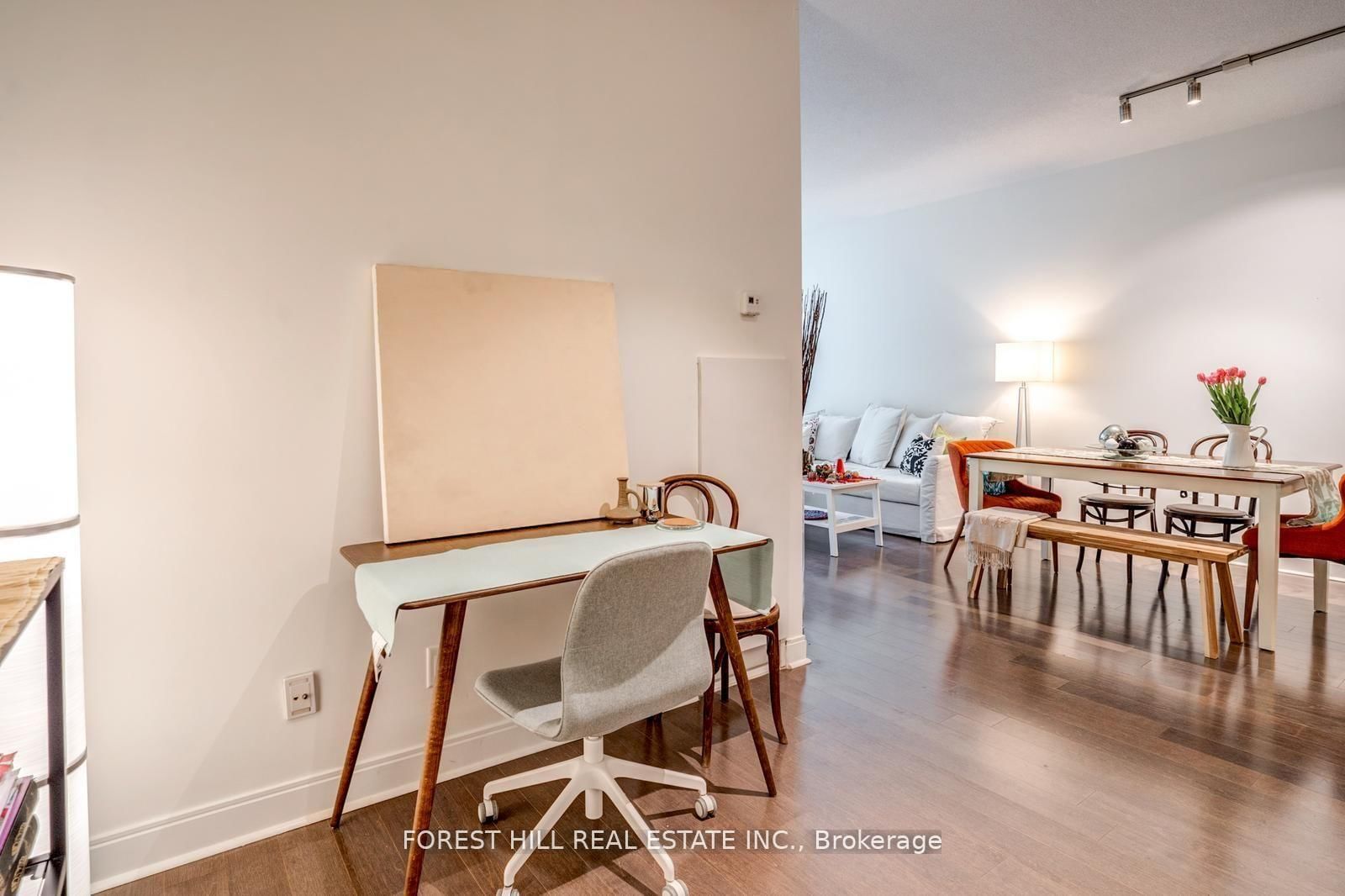 21 Scollard Street • #103 • Toronto, ON photo 15