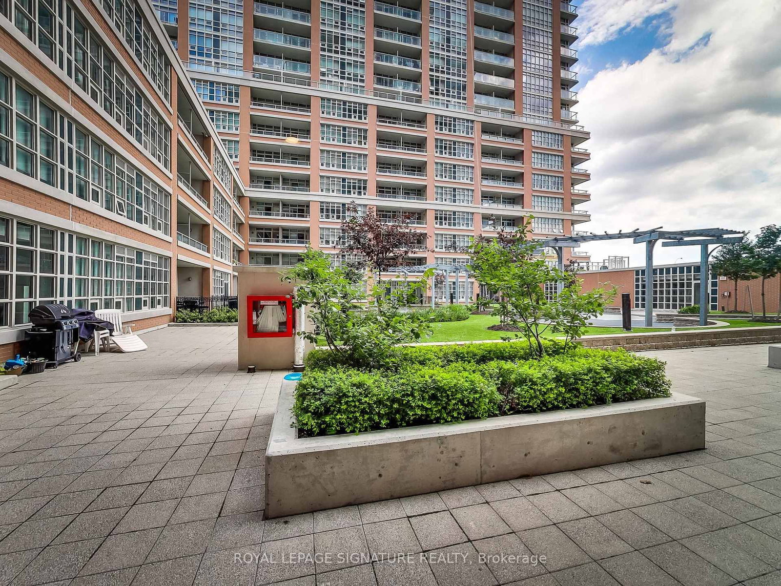 85 East Liberty Street • #701 • Toronto, ON photo 41