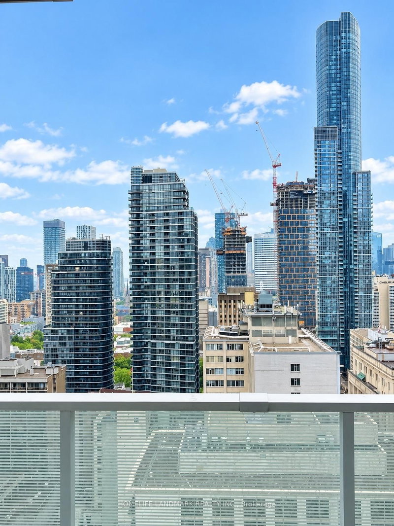 2509 - 501 Yonge Street