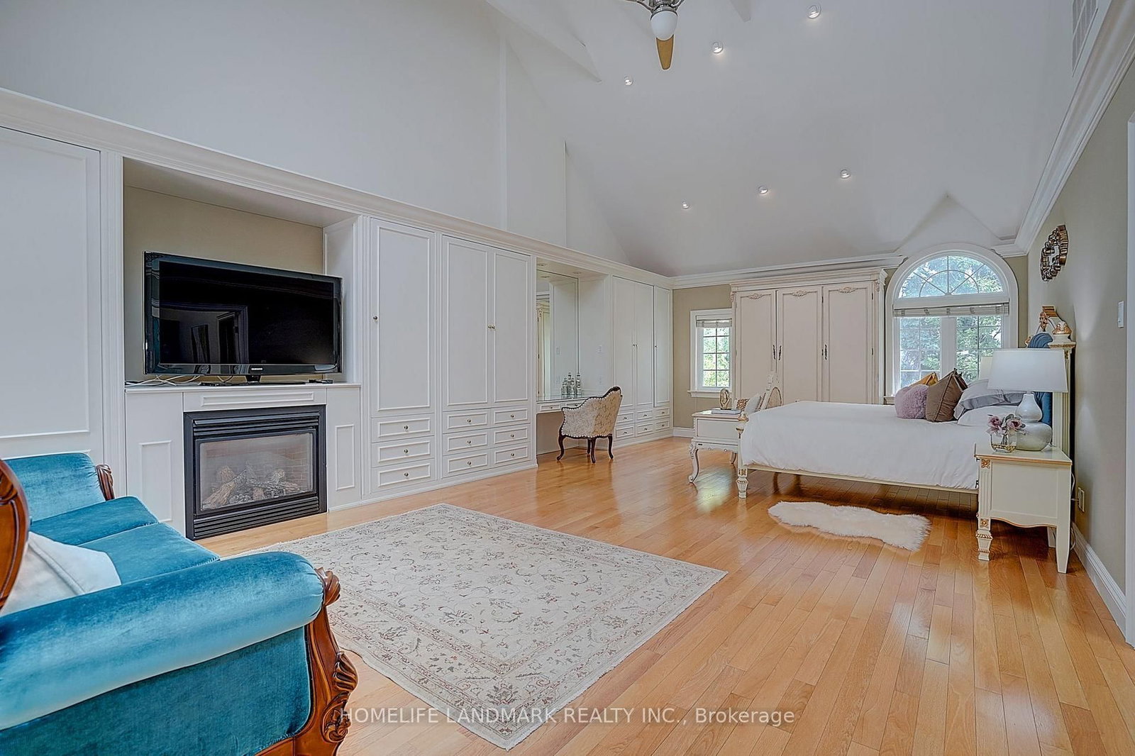 108 Empress Avenue • Toronto, ON photo 27