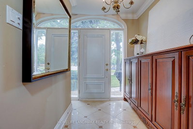 108 Empress Avenue • Toronto, ON photo 4