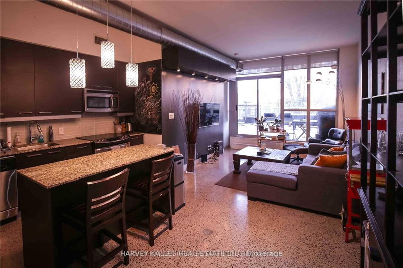 213 - 510 King Street E