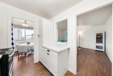 20 Forest Manor Road • #506 • Toronto, ON photo 8