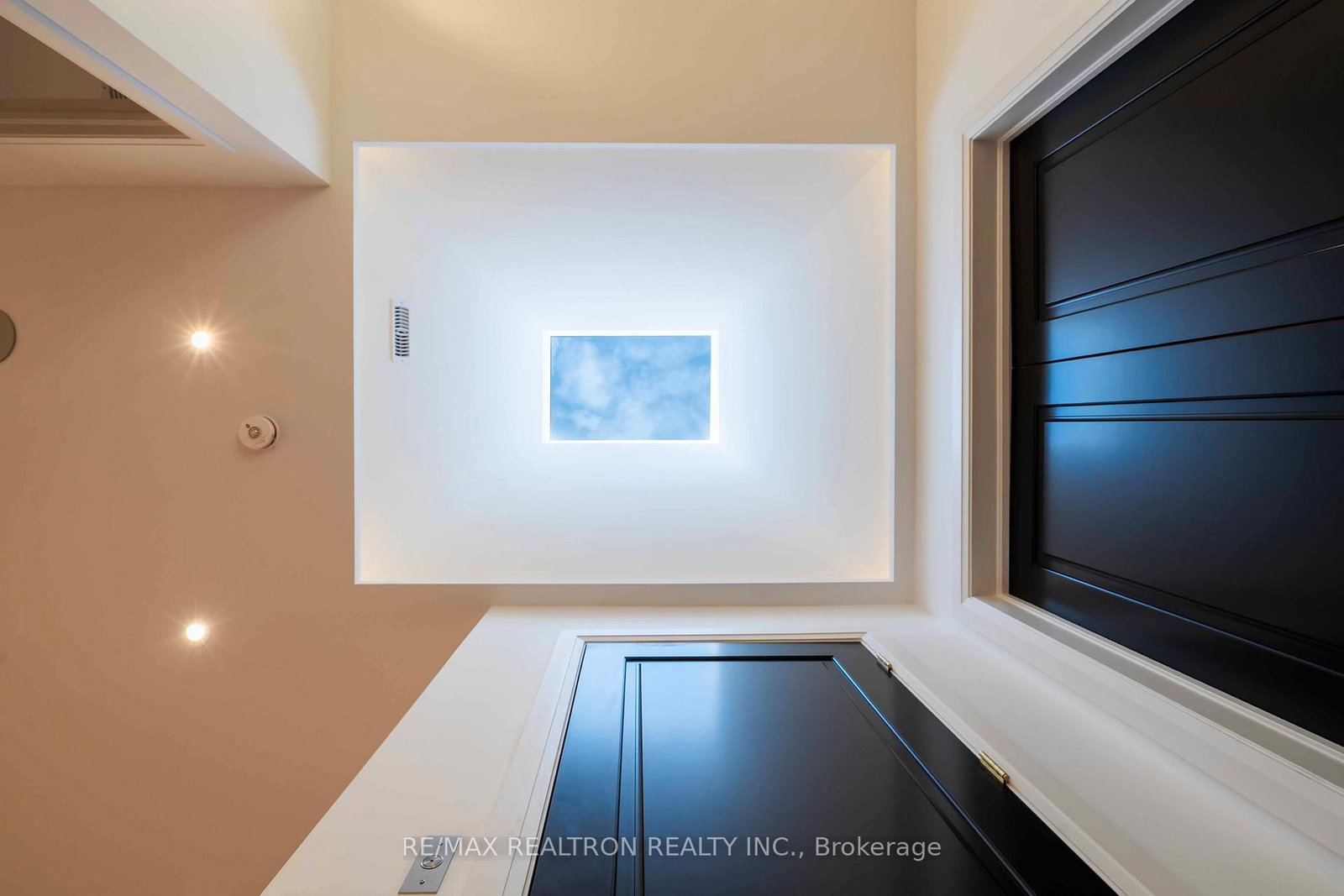 35 Foxwarren Drive • Toronto, ON photo 29